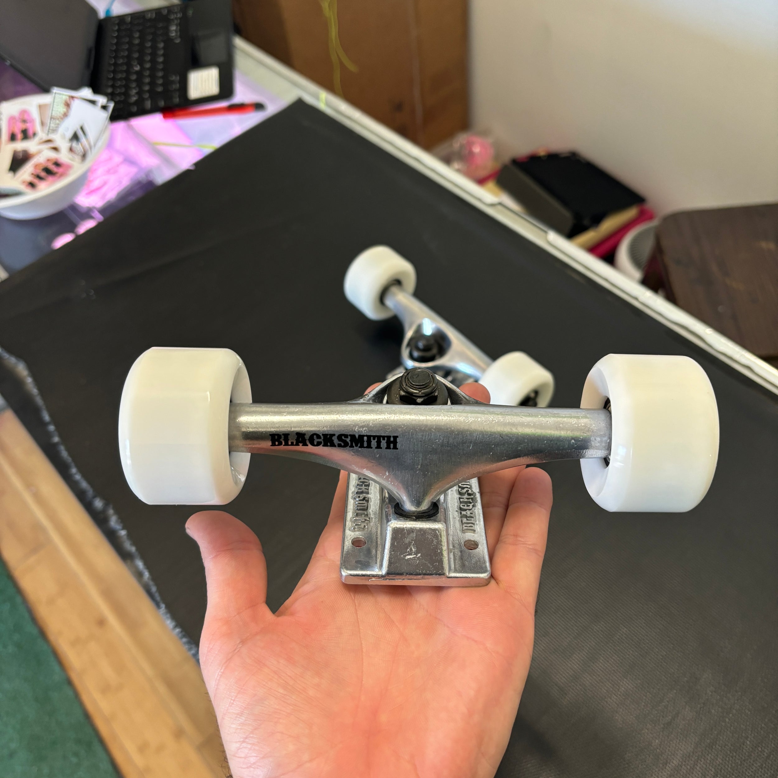 Black smith skateboard trucks